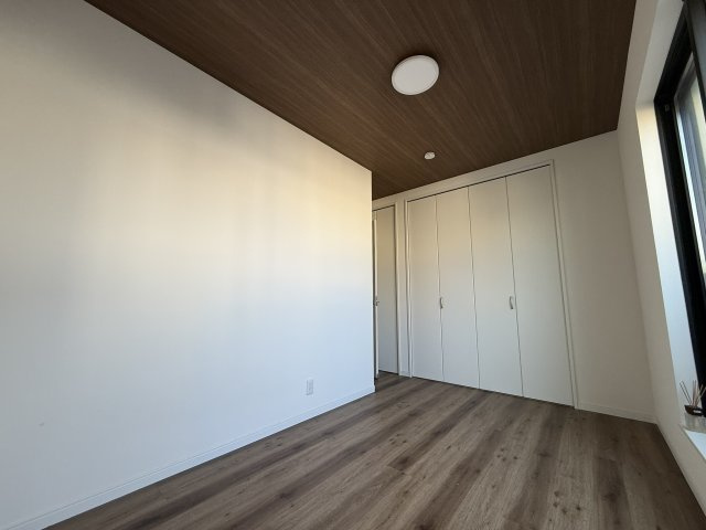 【洋室】 | 大庄中通1丁目中古戸建