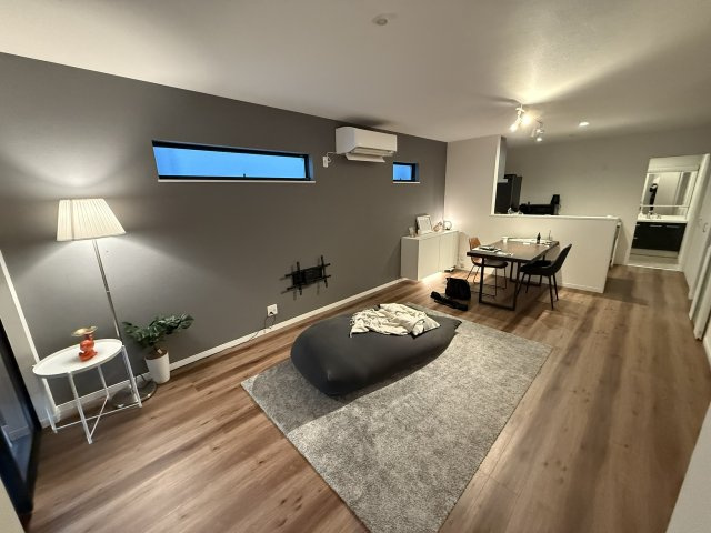 【居間・リビング】 | 大庄中通1丁目中古戸建