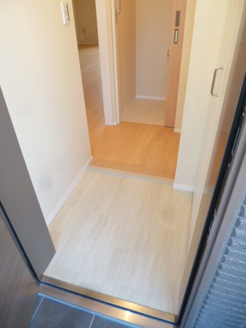 ＨＥＢＥＬ　ＭＡＩＳＯＮ　ＯＤＡの玄関