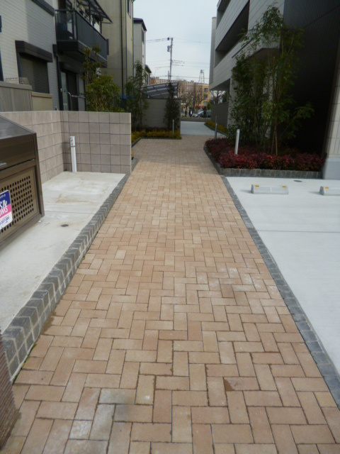 ＨＥＢＥＬ　ＭＡＩＳＯＮ　ＯＤＡのエントランス
