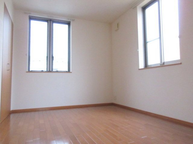メゾン田端の寝室|★明るいフローリングのお部屋です★