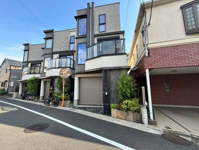 世田谷区等々力　中古戸建