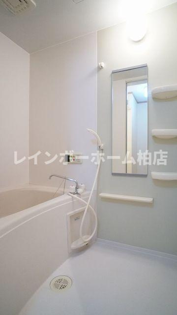 【仲介手数料：50％OFF】対象物件！の浴室|日々の疲れを癒すお風呂付です