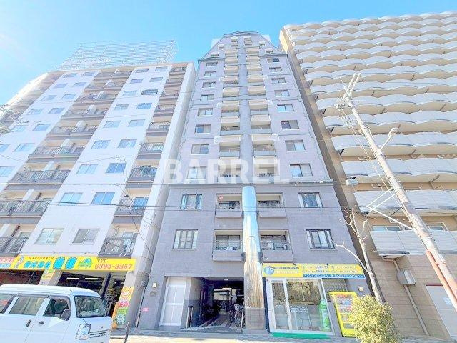 新大阪川島マンションの外観