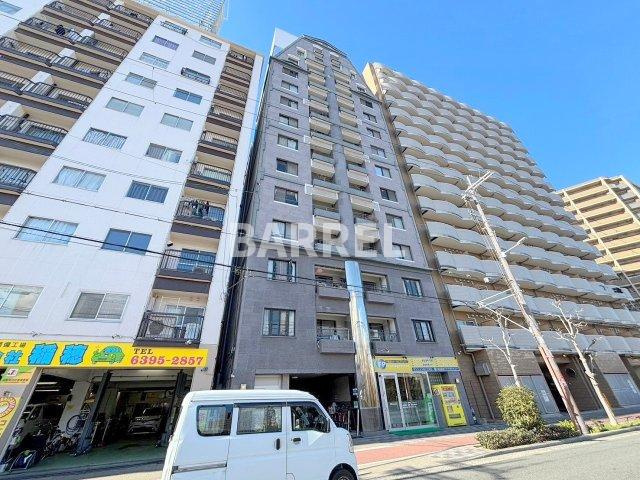 新大阪川島マンションの外観