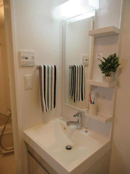 ARCOBALENO MUSASHIKOYAMAの洗面所
