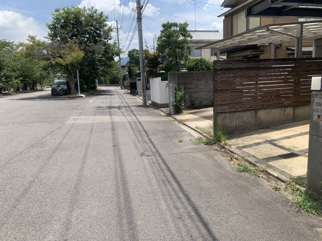 京都市左京区松ヶ崎桜木町　建築条件無し売土地の前面道路含む現地写真