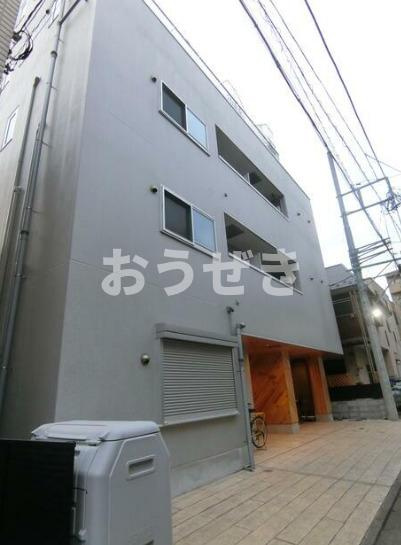 Ｌａｎｄ　Ｂｌｕｅのエントランス