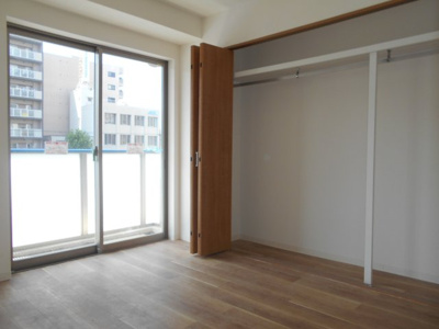 【寝室】 | SenaHills堺