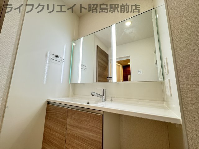 Asset-Court立川上砂町５丁目A棟の独立洗面台