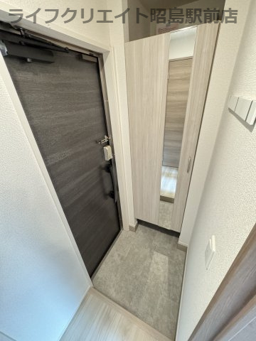 Asset-Court立川上砂町５丁目A棟の玄関