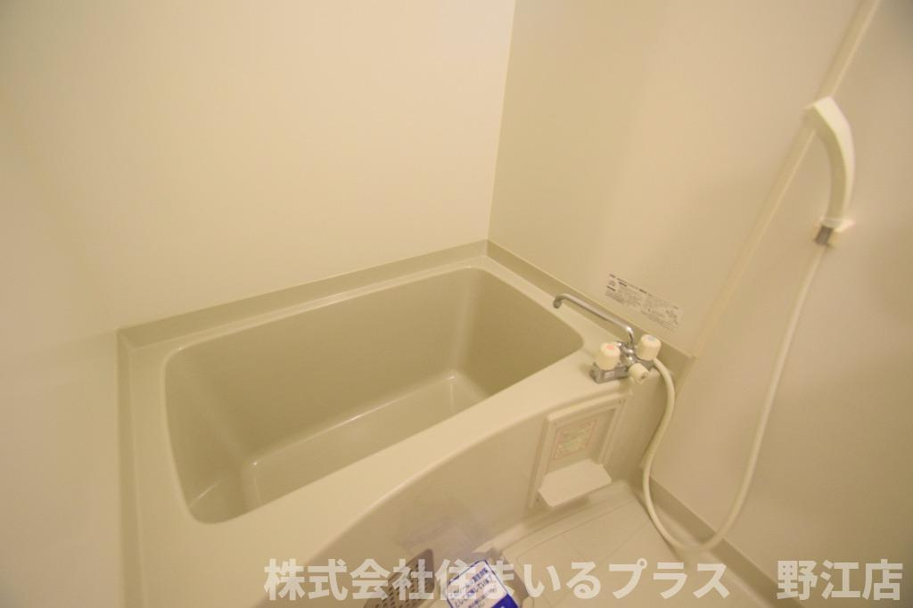 コムフィーの浴室