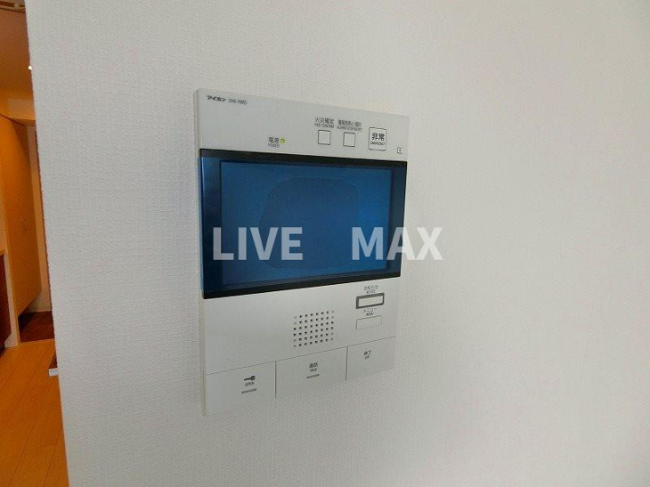 【セキュリティ】ワールドアイ江坂アルバ 