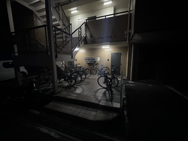 ホリデーイン5のエントランス