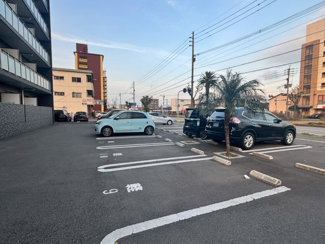 MOANA高城の駐車場