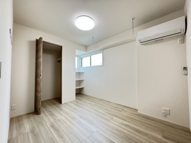 Asset-Court立川上砂町５丁目B棟の寝室