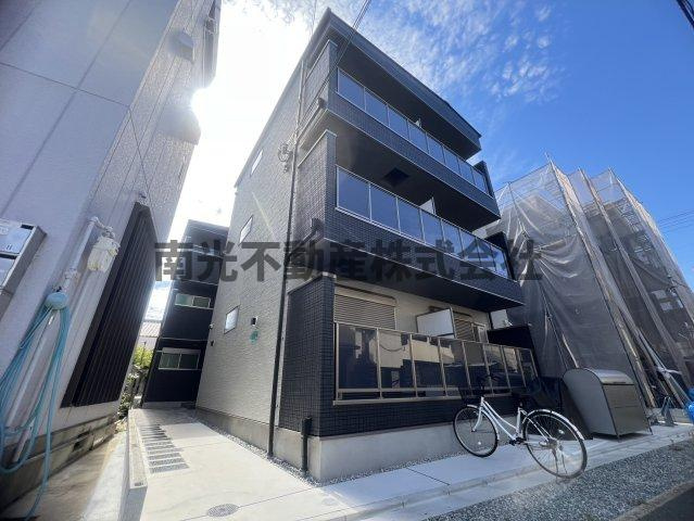 D porta refinardの外観