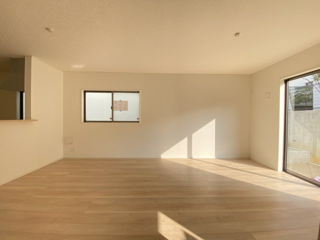 南城市佐敷伊原　第2（全4棟）2号棟の居間・リビング|※同仕様写真です　