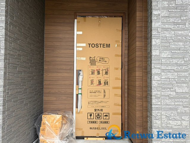 新築戸建　藤沢市羽鳥5丁目の玄関