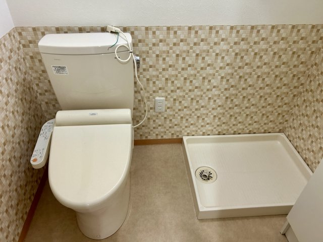 プラザ伊豆山のトイレ|トイレ・洗面台・洗濯機置場