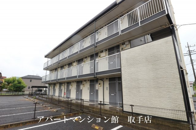 レオパレスルーチェⅢの外観