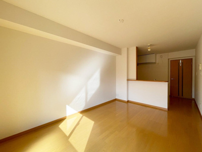【居間・リビング】 | コンフォール別府 | 別号室の写真になります。現況優先。