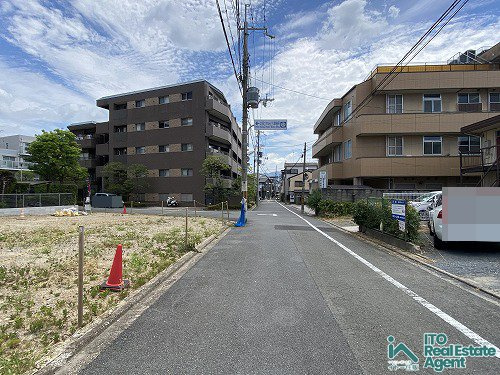 大宮東脇台町 建築条件付 4号地の前面道路含む現地写真
