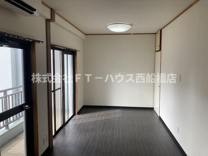 ＬＥＯ六拾弐番館の内装