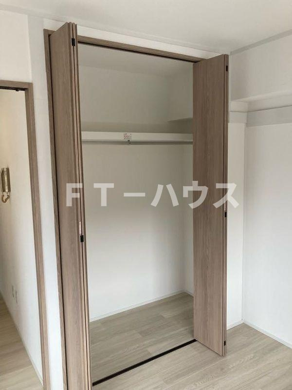 ＬＥＯ六拾弐番館の収納