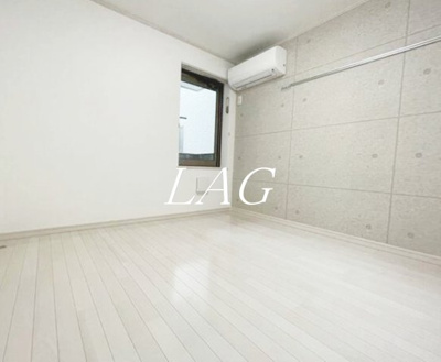 【居間・リビング】 | シャンテお花茶屋Ⅱ | 洋室のお部屋です。