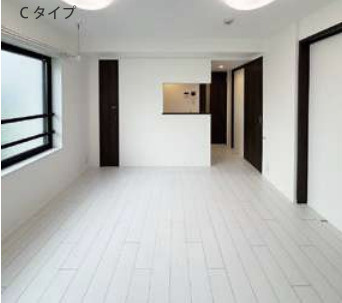 GRANPASEO明大前Ⅳの居間・リビング