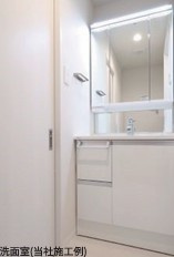 プライムエステート泉中央の独立洗面台
