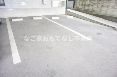 【駐車場】 | Forest