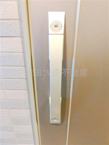 ルーブル蒲田十番館の玄関