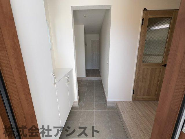 飯塚市片島3丁目4期の玄関|きれいな玄関です