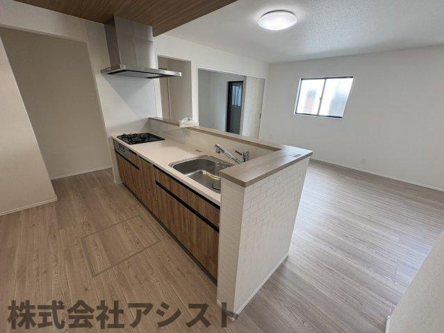 飯塚市片島3丁目4期のキッチン|きれいなキッチンです