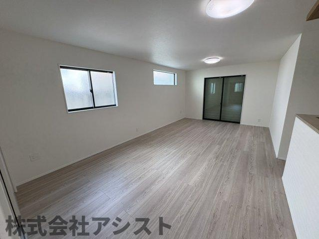 飯塚市片島3丁目4期の居間・リビング|居間です