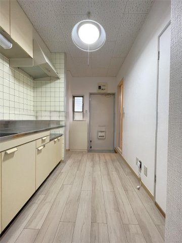 パークハイム米倉【キャッシュバック対象物件】のキッチン|コンパクトなキッチンで掃除もラクラク