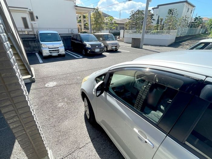 チェリー　アベニューの駐車場