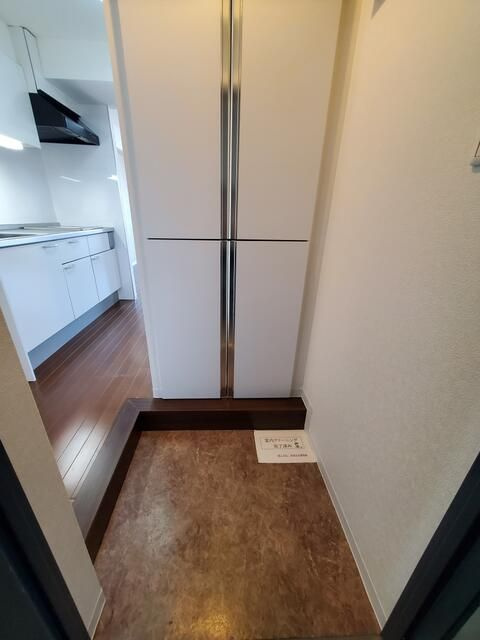 桜プレイス大岡山の玄関