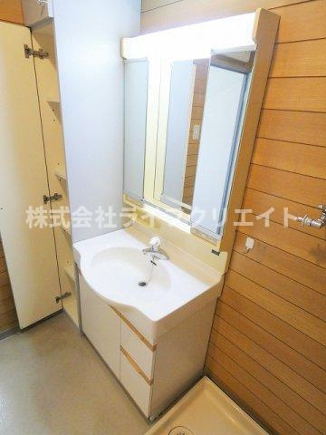 シャトードピエールの洗面所|※別部屋のイメージ写真です。