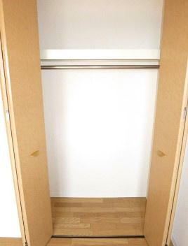 【収納】 | ドゥーエ練馬 | クローゼット完備。