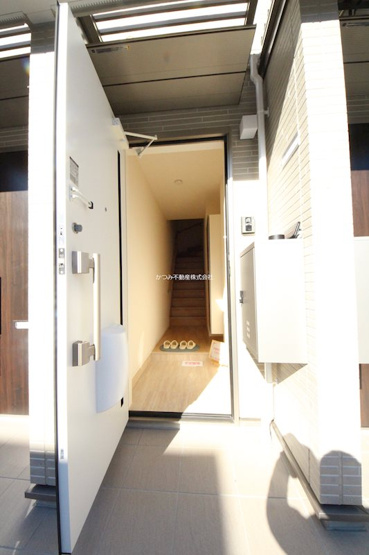 【玄関】 | ※同施工会社別物件参考写真