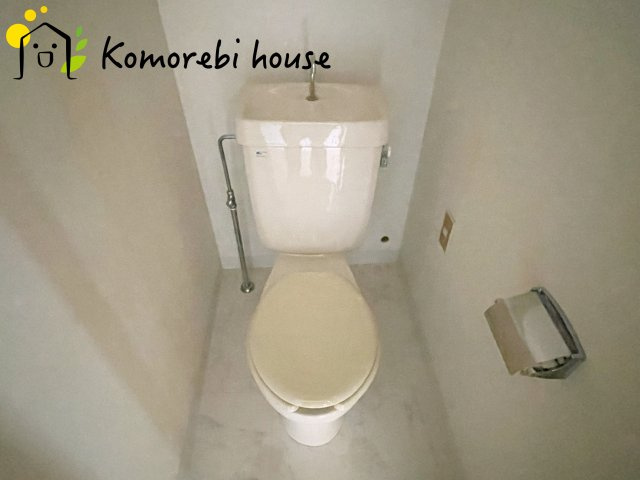 東通プラザのトイレ|落ち着いた色調のトイレです