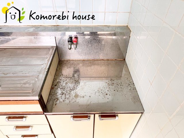 東通プラザのキッチン|きれいなキッチンです