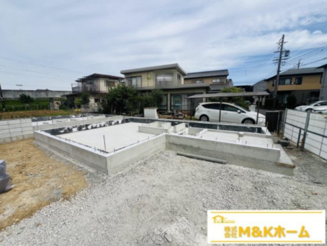 半田市花園町6丁目　全2棟　1号棟の前面道路含む現地写真|R8.7.29撮影　前道約5.9ｍ！