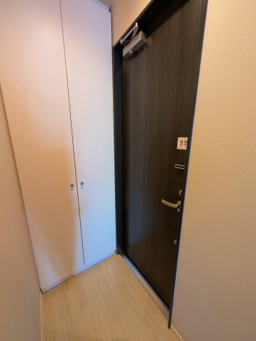 Angers Deux　アンジェドゥの玄関