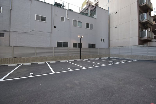 【駐車場】レオンコンフォート梅田北