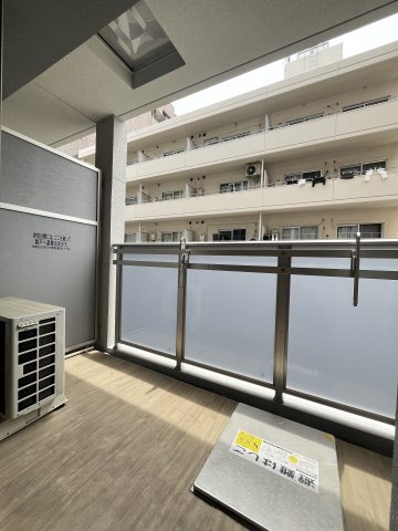 【バルコニー】プレサンス堺筋本町エグゼブラン