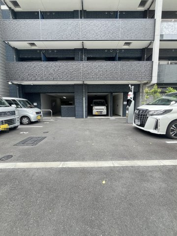 【駐車場】プレサンス堺筋本町エグゼブラン
